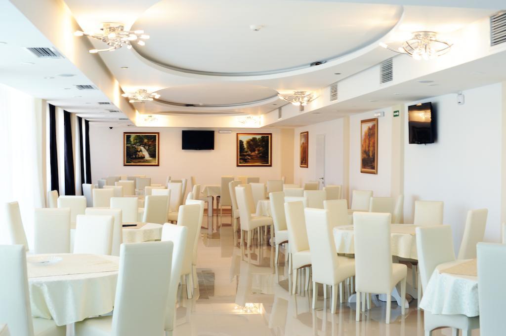 Garni Hotel Crystal Ice Ni Eksteriør bilde