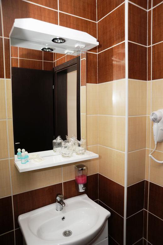 Garni Hotel Crystal Ice Ni Rom bilde